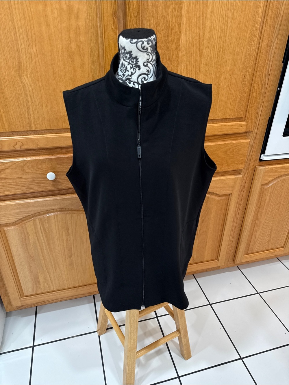 Vintage Y2K Chico’s Size 3 Black Stretch Zip Front Vest Made USA XL